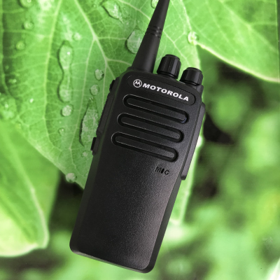 BỘ ĐÀM CẦM TAY MOTOROLA VX-361IP66