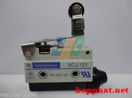 LIMIT SWITCH WITH SHORT ROLLER LEVER - XCJ121